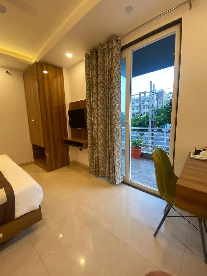 Posh Residency Huda City Center Gurgaon 4*,  India