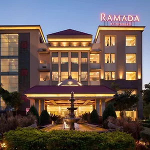 https://hotel-grapevine.hotels-varanasi.com