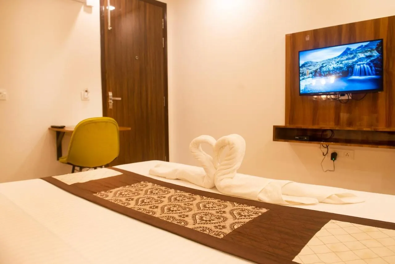 Posh Residency Huda City Center Gurgaon 4*,  India