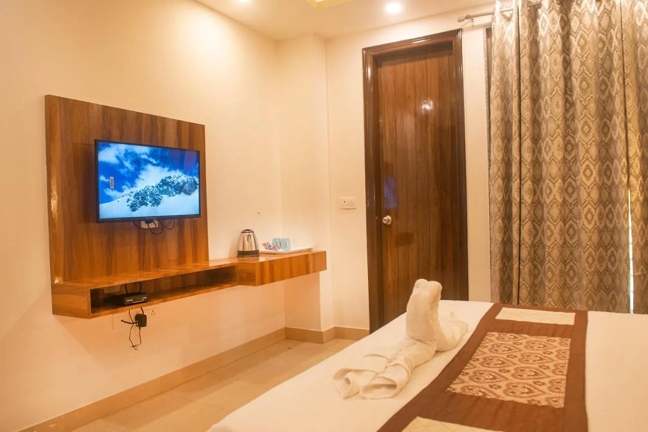Posh Residency Huda City Center Gurgaon